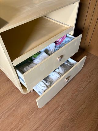 Cambiador IKEA MYLLRA Mostaza