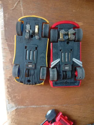 Pistas y coches Scalextric Carrera GO