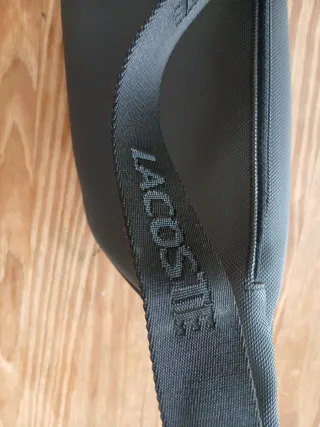 Riñonera Lacoste Negra original