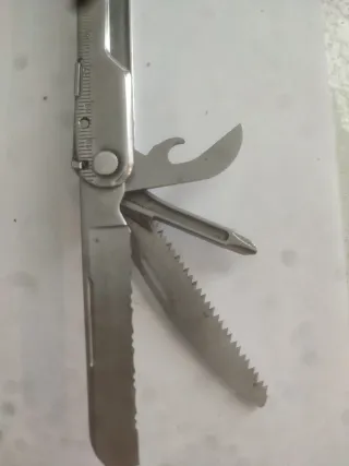 Leatherman REBAR multiutensile