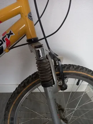 Bicicleta infantil Wheelwoks Explorer Amarilla