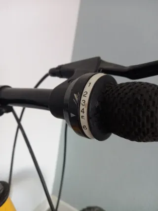 Bicicleta infantil Wheelwoks Explorer Amarilla