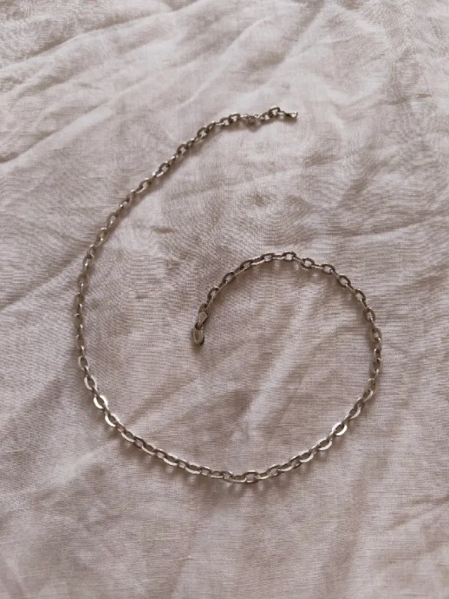 Cadena de plata