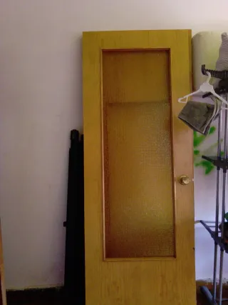 Gratis Puerta de madera con cristal