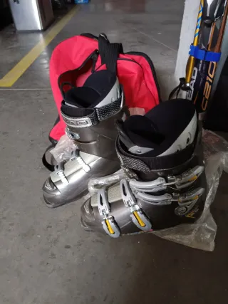 Esquís Head con botas y bolsa Fischer