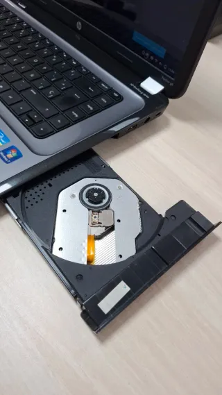 Portátil HP Pavilion G6 i5 8GB RAM Linux Mint