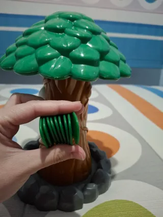 Juego infantil Árbol Revoltoso