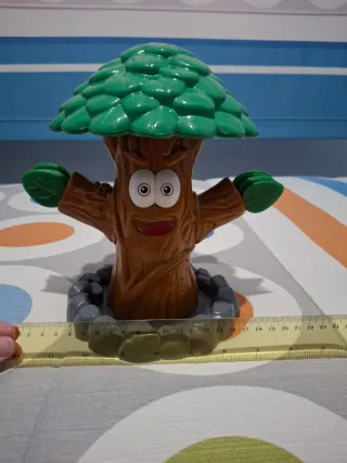 Juego infantil Árbol Revoltoso