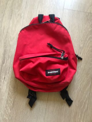 Mochila Eastpak Roja Pequeña