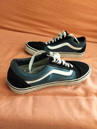 Zapatillas Vans Old Skool Negras y Azules