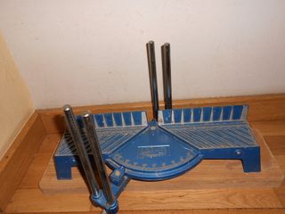 SIERRA de INGLETE / SIERRA ANGULAR / INGLETADORA