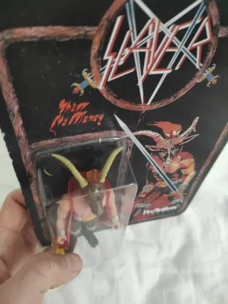 Action Figure Slayer Minotaur Super 7