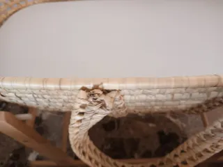 Moisés mimbre y textiles