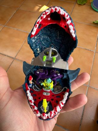 Mighty Max Tiburón Años 90