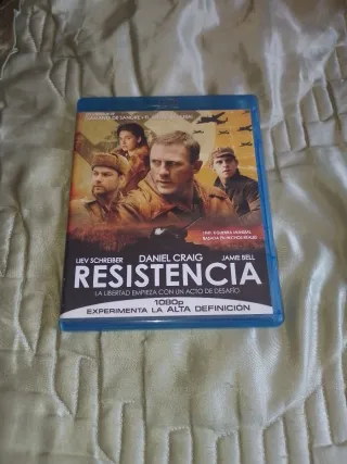 Blu-ray Resistencia (Daniel Craig)