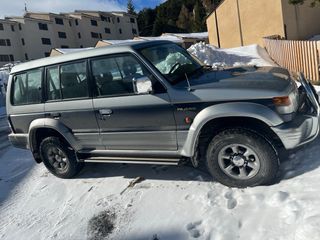 MONTERO 2.8 125cv gama alta
