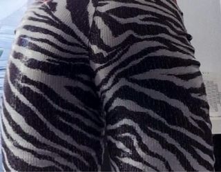 Pantalones lentejuelas cebra