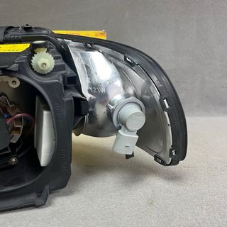 Faro derecho xenon AUDI S8 D2 1994-2002