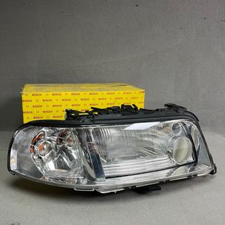 Faro derecho xenon AUDI S8 D2 1994-2002