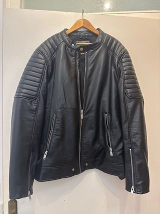 Chaqueta Piel Zara Negra