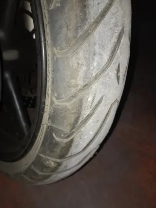 Suzuki Bandit 650 Naked Azul 25.000 km