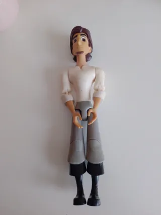 Muñeco Flynn Rider Disney Enredados Rapunzel