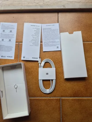 Telefono Cellulare Honor 90 Lite Mai Utilizzato