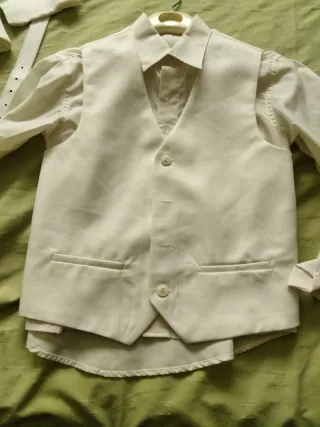 Traje Comunión Niño Blanco y Dorado