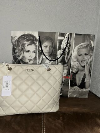 Bolso Guess Beige Acolchado Nuevo