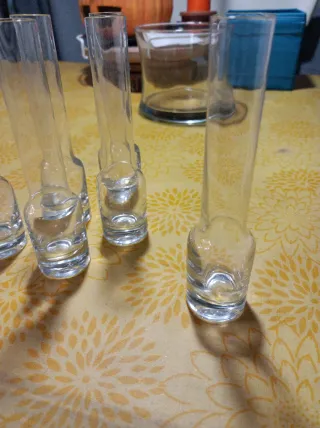 Lot 6 gots - vasos Vodka