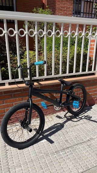 Bicicleta BMX.
