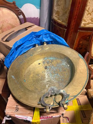 Brasero de bronce antiguo