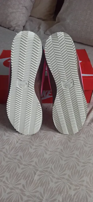 Nike Cortez Marrón y Rosa t.42.5