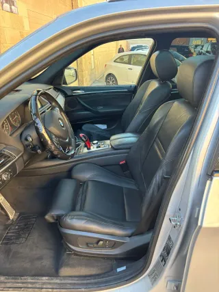 BMW X5 2007.