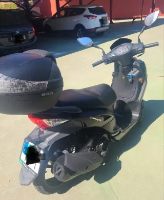 SYM Symphony Sr 125 Scooter Negra