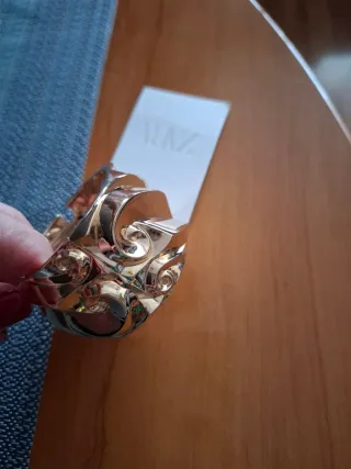 Brazalete Zara Dorado