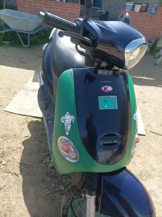 Kymco Yup 50 ITV y seguro al día