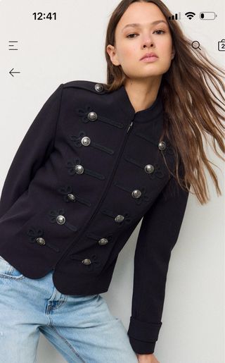 Americana Bershka botones negra Talla M