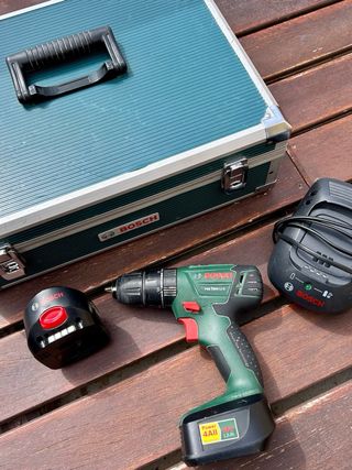 Taladro Bosch PSB 1800 LI-2 + 2 Baterías