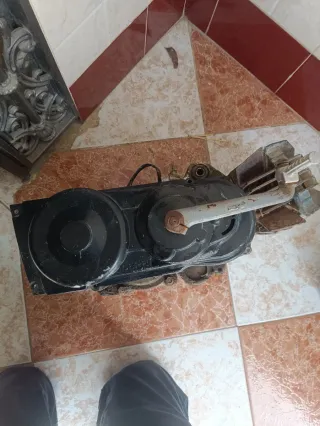 Motor Derbi Varián estar 5