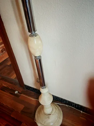 Lámpara de pie vintage diseño