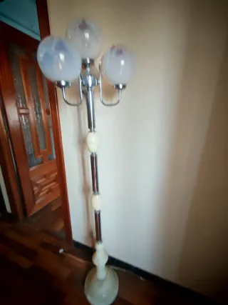 Lámpara de pie vintage diseño