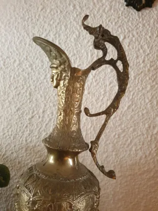 Jarrón Bronce Antiguo Artemisa