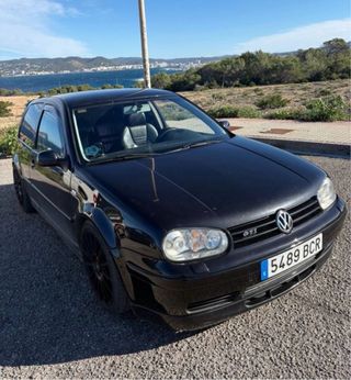 Volkswagen Golf 2000