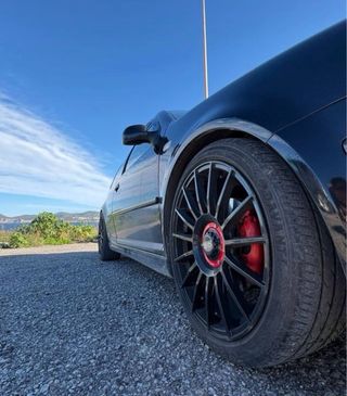 Volkswagen Golf 2000