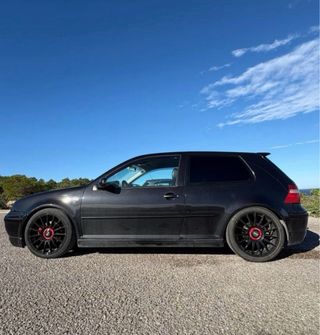 Volkswagen Golf 2000