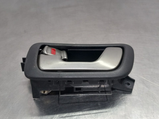 MANETA INTERIOR DELANTERA IZQUIERDA MITSUBISHI MO