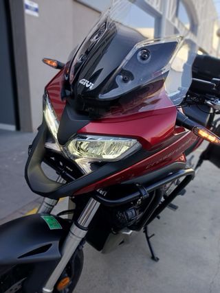 Honda VFR 800X Crossrunner Roja y Negra