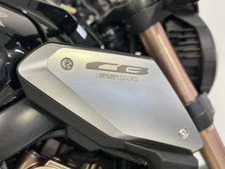 HONDA CB 650 R