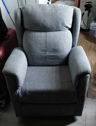 Sillón reclinable de tela